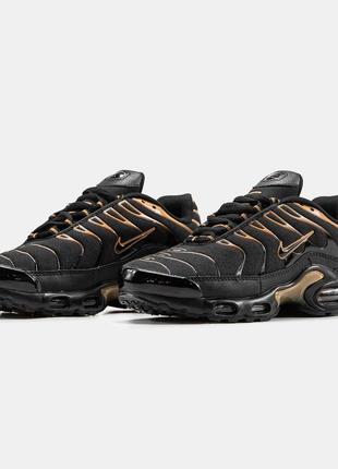 Мужские кроссовки nike air max tn plus black gold 40-41-42-43-44-452 фото