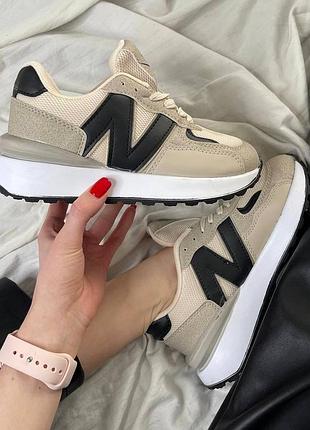 Женские кроссовки new balance