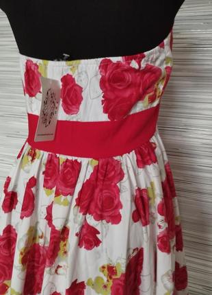 Платье цветочный принт в стиле 50-х4 фото