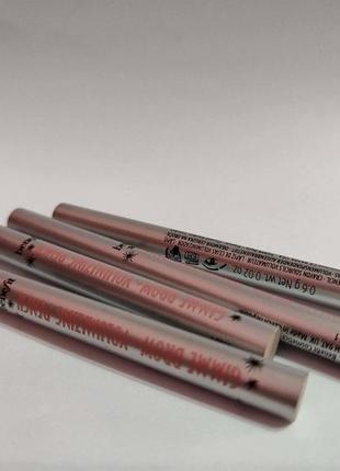 Benefit пудровий олівець для брів мініолівець від benefit gimme brow+ volumizing pencil4 фото