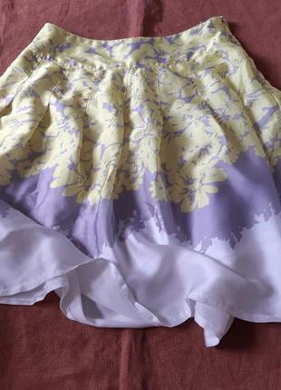 Шелковистая юбка в скаладку юбка миди цветы1 фото