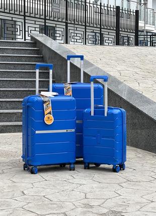Качественный чемодан из полипропилен,модель 366,прорезиненный,надежная,колеса 360,кодовый замок,туреченя3 фото