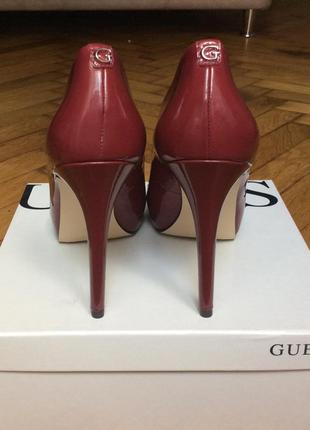 Туфлі guess3 фото