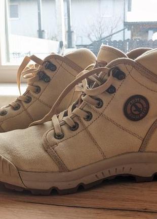 Ботінки, бути, aigle