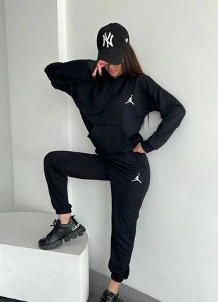 Жіночий спортивний костюм nike air jordan чорний2 фото