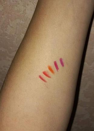 Олівці для губ2 фото