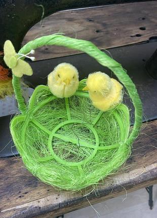Пасхальний декор корзинки скатертина кролик яйце