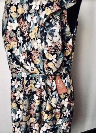 Сукня в квітковий принт з запахом3 фото