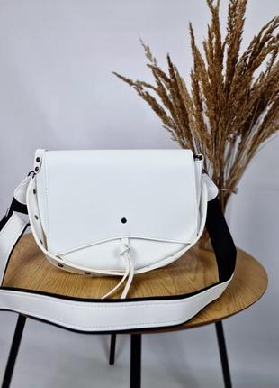 Стильная сумка, сумочка женская полукруглая белая с двумя ремнями3 фото