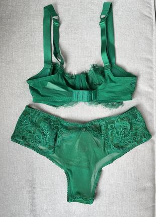 Комплект білизни зі стразами victoria's secret very sexy wicked unlined shine strap balconette bra3 фото