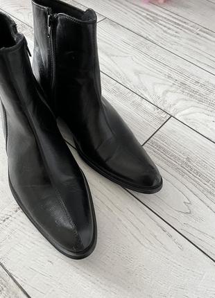 Черевики щкіряні