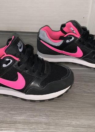 Кроссовки nike md runner 2 (629814-061)