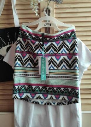 Актуальна спідниця від stradivarius