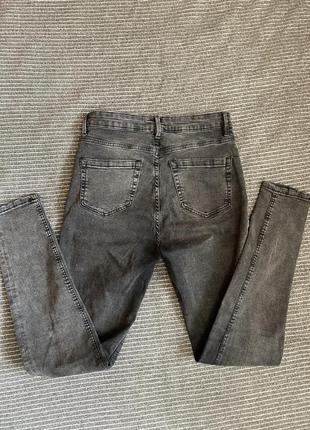 Фирменные джинсы скины серого цвета denim mango