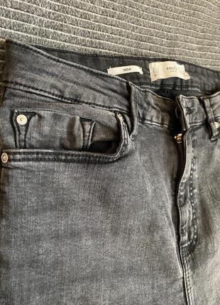 Фирменные джинсы скины серого цвета denim mango3 фото