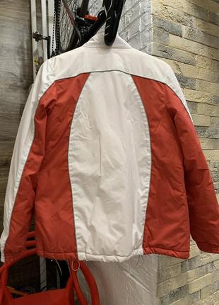 Куртка гірськолижна червона біла з кишенькою для paypass без капюшона для зручності2 фото
