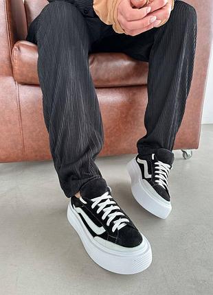 Стильні кеди в стилі vans
