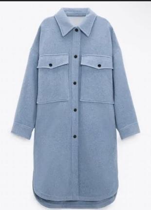 Блакитне пальто-сорочка з вовни zara