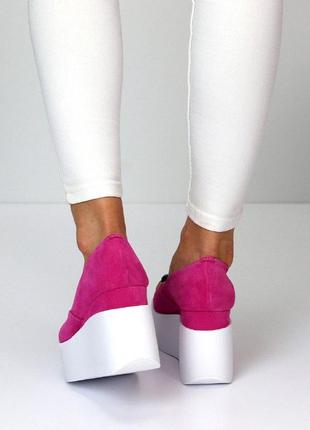 Супер стильные, замшевые открытые женские туфли на платформе "holi" в наличии и под отшив💙💛🏆8 фото