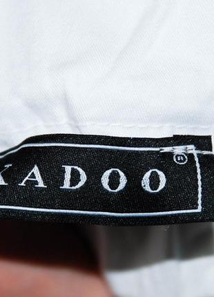 Италия белая юбка широкая спортивная на резинке фактурная в спортивном стиле8 фото