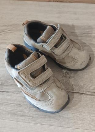 Кросівкі замш