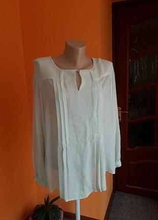 Блуза красивая