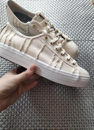 Кеди жіночі