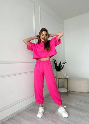 Якісний стильний жіночий прогулянковий костюм з футболкою оверсайз 4 кольори