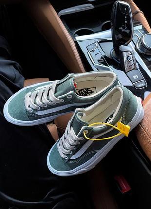 Текстильні кеди vans old school. колір зелений та білий.2 фото