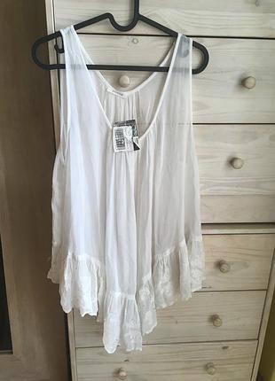 Новий білосніжний топ блузка зі 100% віскози з воланом і вишивкою 12-14