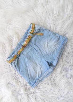 Легкие джинсовые шорты с поясом zara