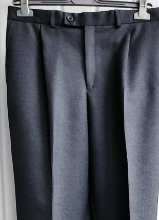 Костюм мужской темно-серый, почти новый, 170-88-76