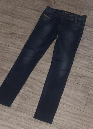 Темно синие джинсы зауженные carking jeans низкая посадка 26 размер3 фото