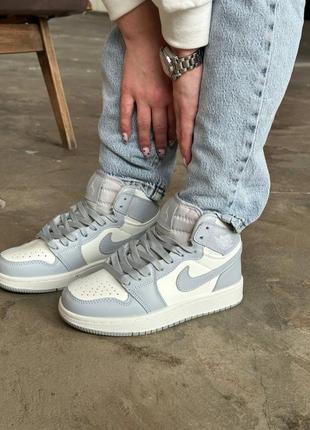 Жіночі кросівки nike air jordan retro 1 grey fog1 фото