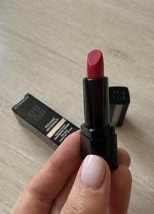 Брендова люкс помада rouge interdit 23