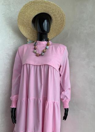 Котонова довга сукня вільного фасону у неймовірному рожевому кольорі