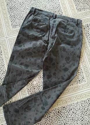 Женские штаны в цветочный принт от benetton размер 36/427 фото