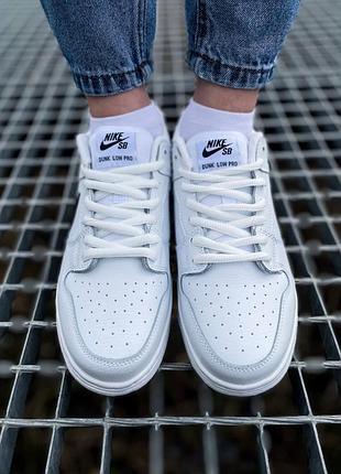 Nike dunk low white black swoosh 5
