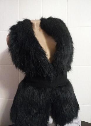 Жилетка с эко мехом
