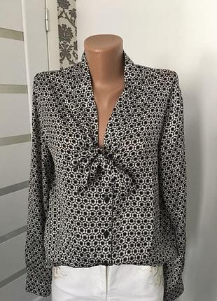 Легкая блуза с узором