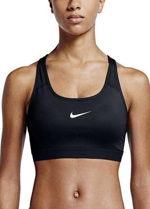 Спортивний топ-бра nike dri fit/розмір м