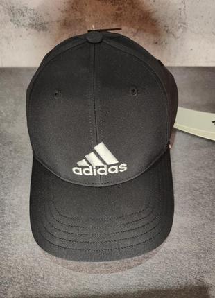 Adidas lightweight