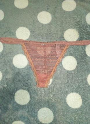 Трусики стринги.