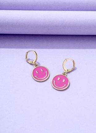 Жіночі сережки у формі милих смайлів рожевого кольору1 фото