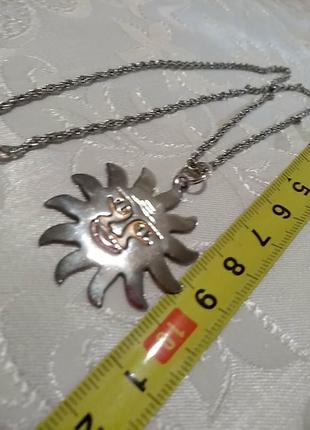Цепочка в серебряном цвете с кулоном солнце4 фото