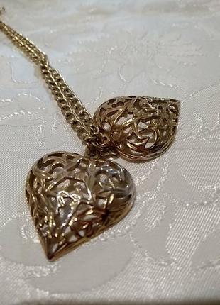 Цепочка в золотом цвете с кулоном сердце. длина цепочки 46 см