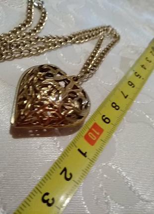 Цепочка в золотом цвете с кулоном сердце. длина цепочки 46 см6 фото