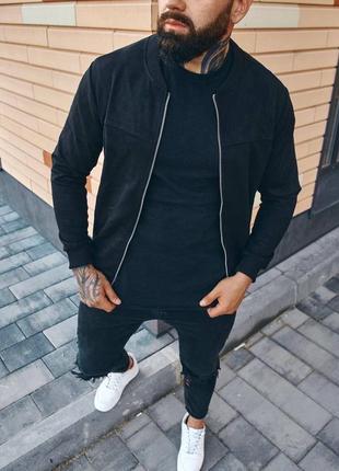 Мужской бомбер на замше