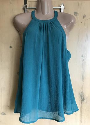 Блуза з чокером і відкритою спинкою