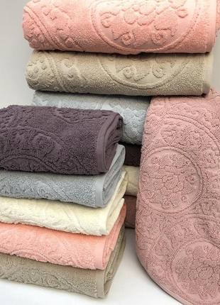 Набір махрових рушників.